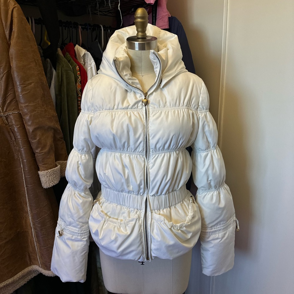 Twisted hearts puffer jacket